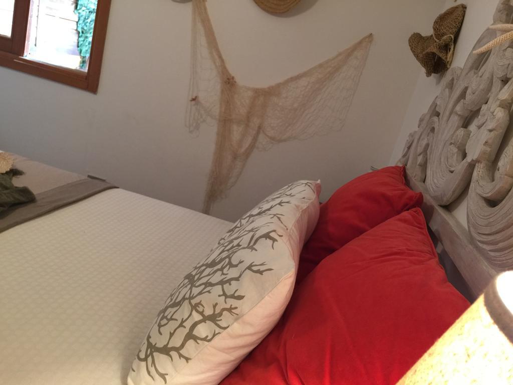 Smeralda Residenza Di Charme مارينا دي بورتيسكو الغرفة الصورة
