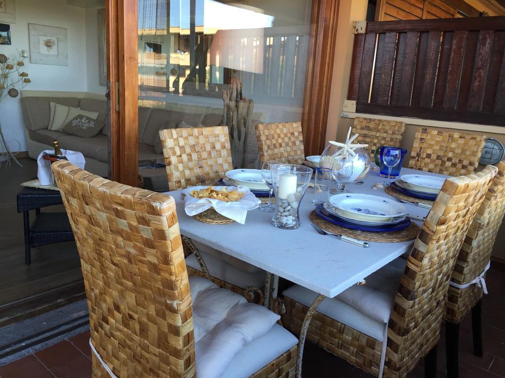 Smeralda Residenza Di Charme مارينا دي بورتيسكو الغرفة الصورة